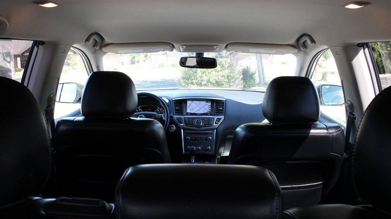 2020 Nissan Pathfinder SL - Photo 17 - Reno, NV 89511
