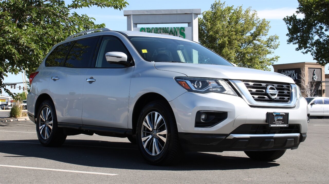 2020 Nissan Pathfinder SL - Photo 3 - Reno, NV 89511