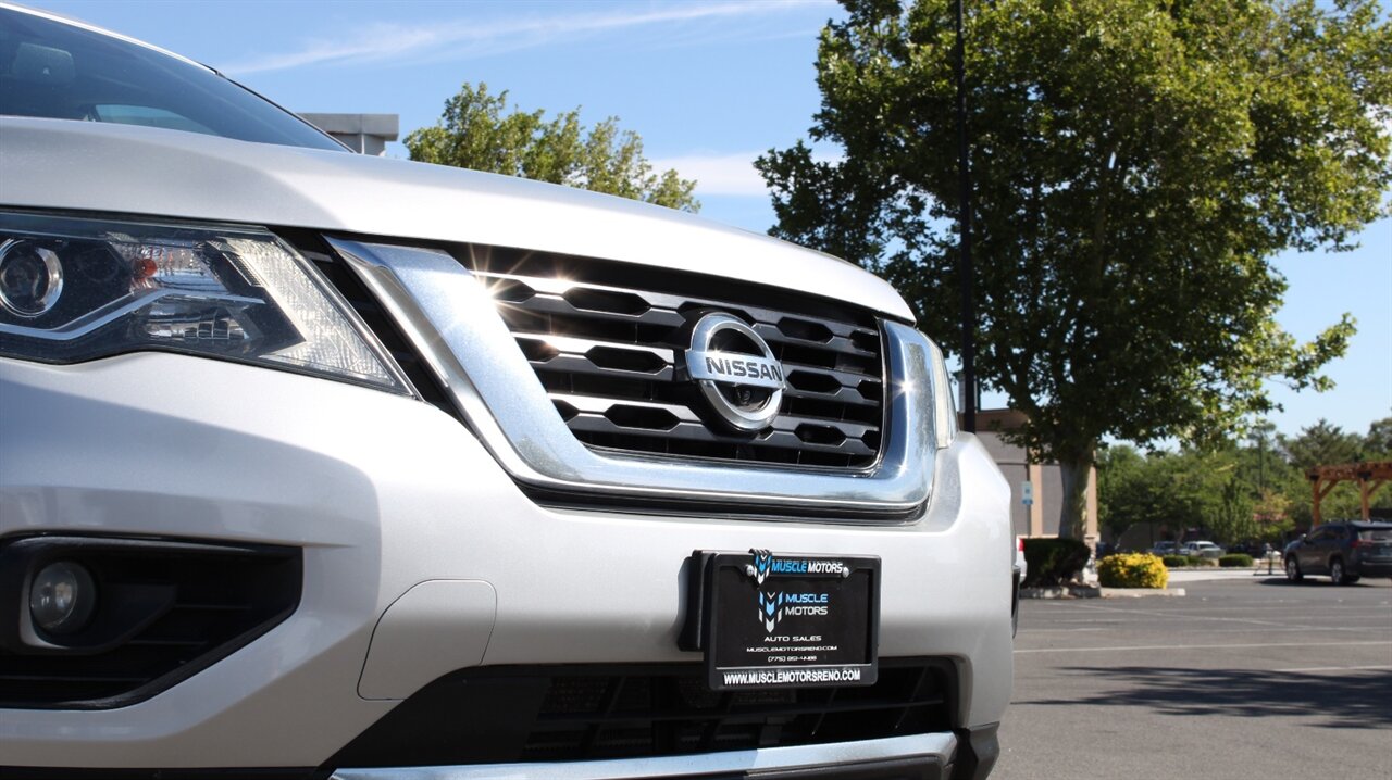 2020 Nissan Pathfinder SL - Photo 4 - Reno, NV 89511