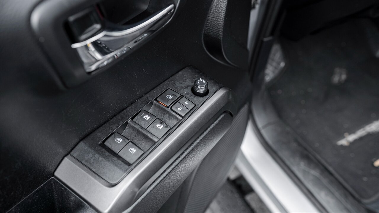 2019 Toyota Tacoma TRD Off-Road V6   - Photo 21 - Reno, NV 89511