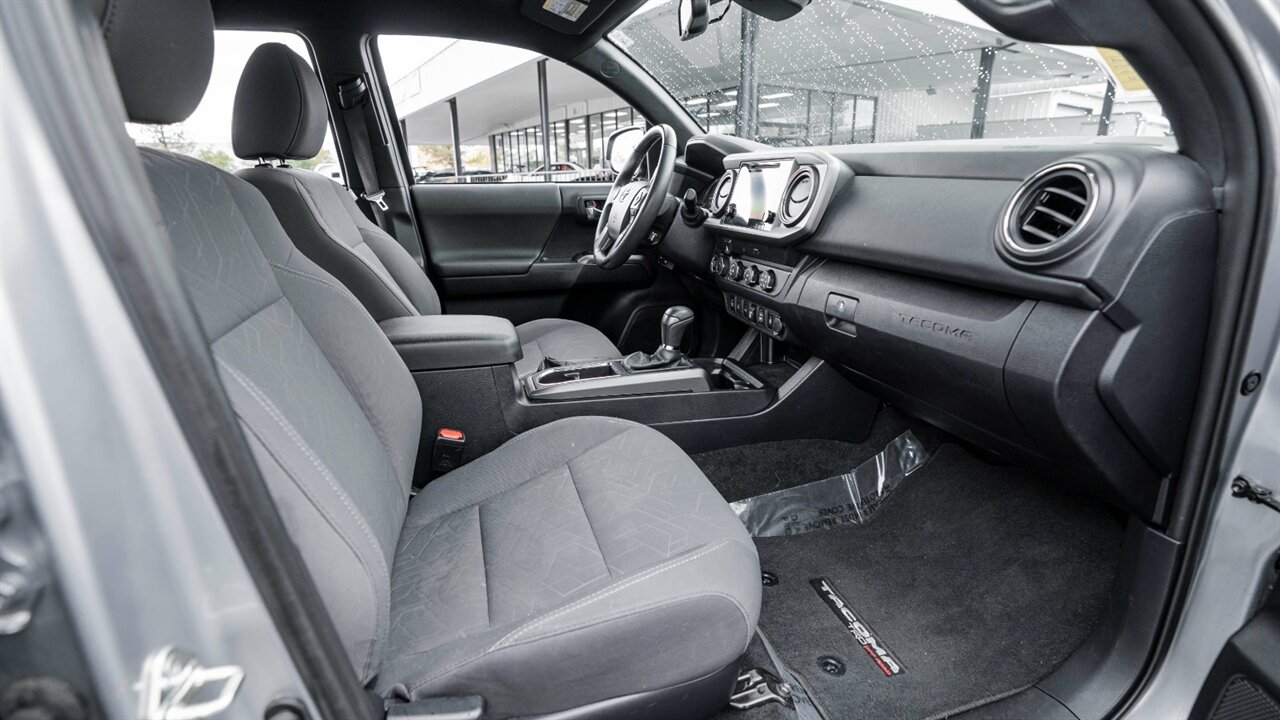 2019 Toyota Tacoma TRD Off-Road V6   - Photo 19 - Reno, NV 89511