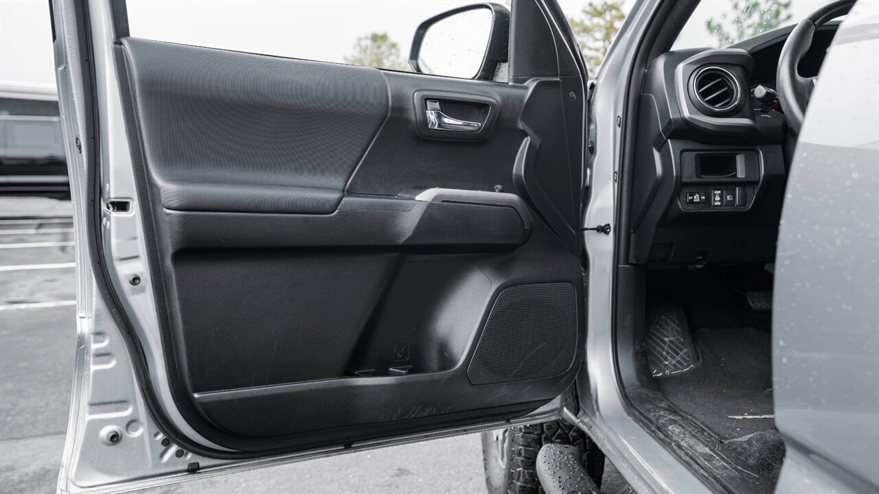 2019 Toyota Tacoma TRD Off-Road V6   - Photo 20 - Reno, NV 89511