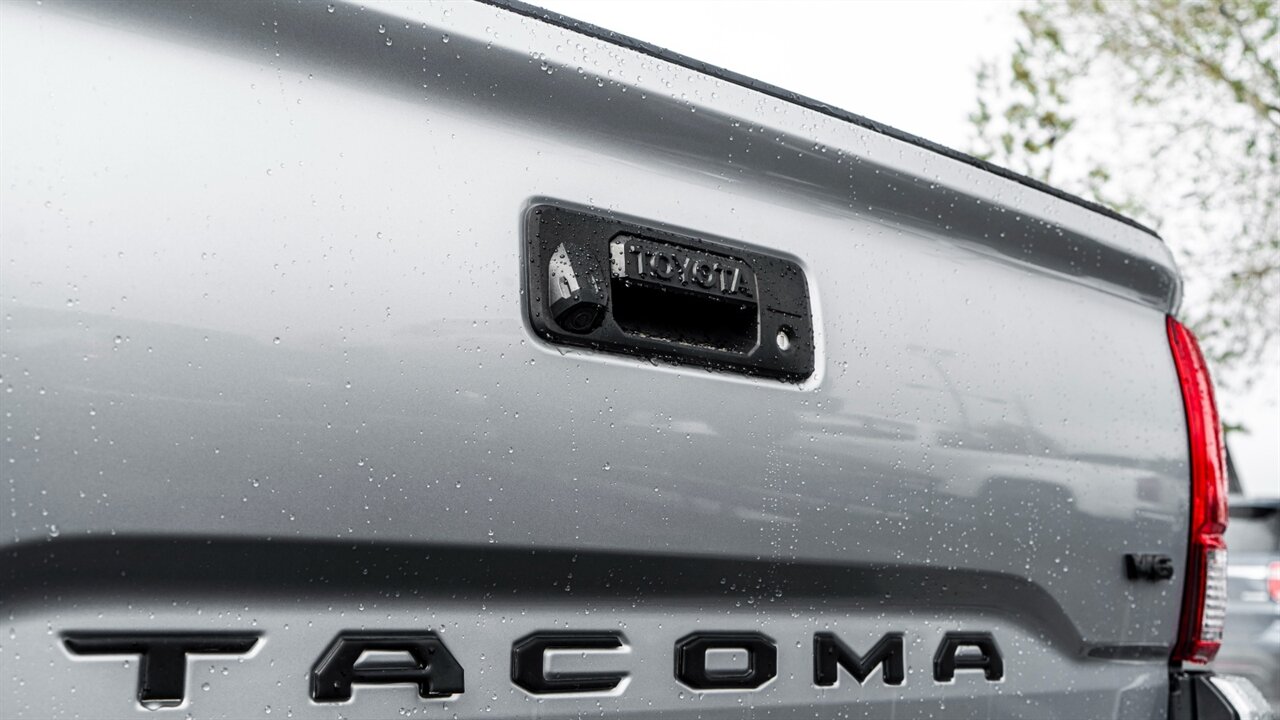 2019 Toyota Tacoma TRD Off-Road V6   - Photo 14 - Reno, NV 89511