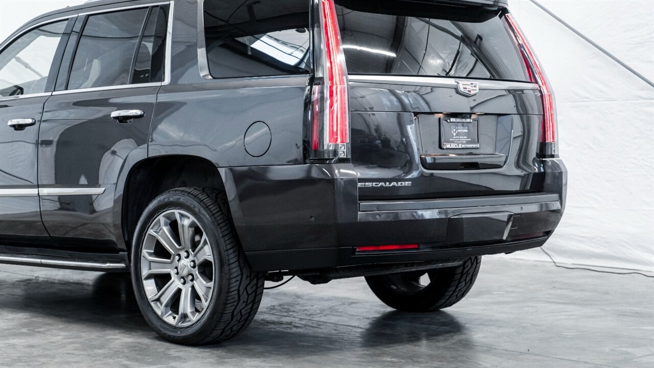 2018 Cadillac Escalade Luxury - Photo 10 - Reno, NV 89511