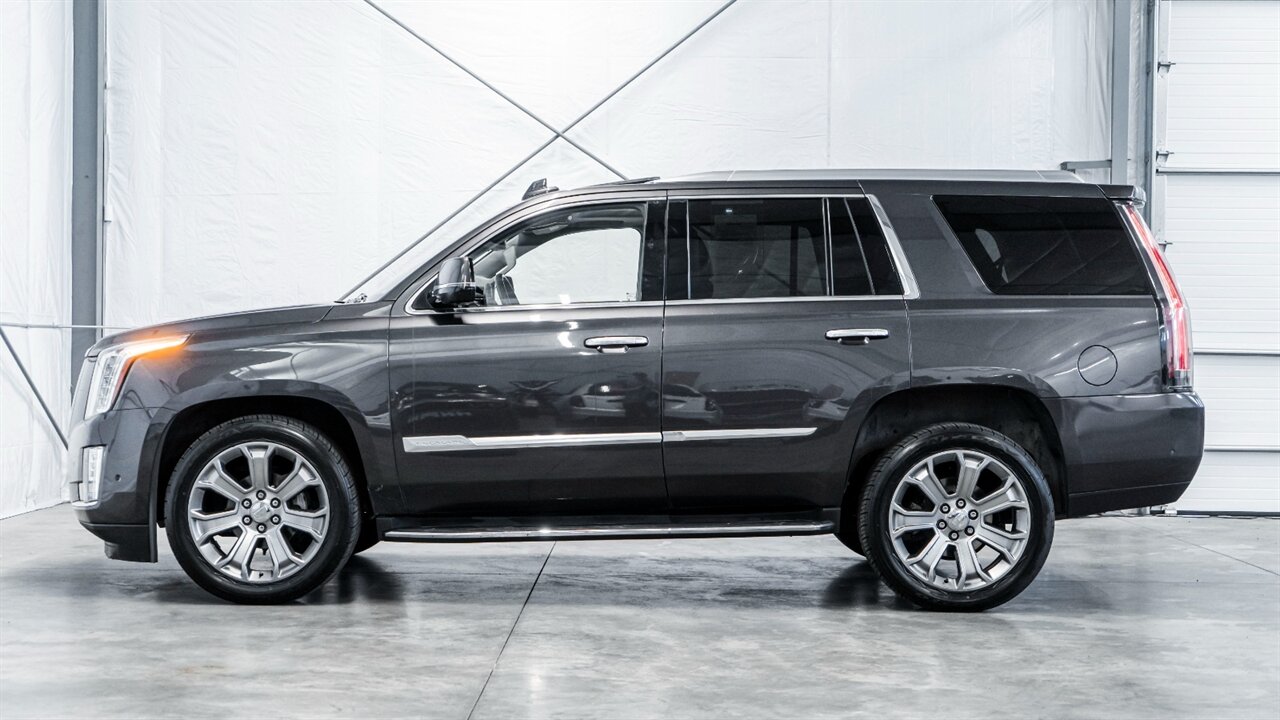 2018 Cadillac Escalade Luxury - Photo 3 - Reno, NV 89511