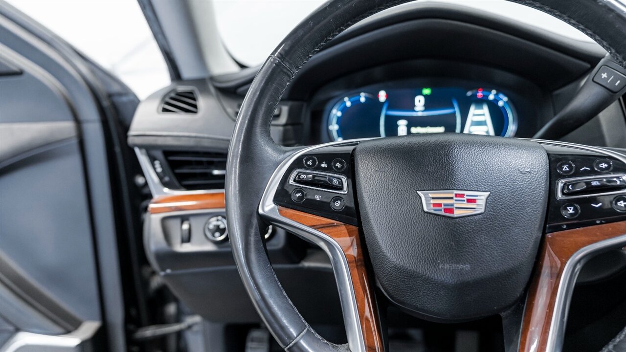 2018 Cadillac Escalade Luxury - Photo 23 - Reno, NV 89511