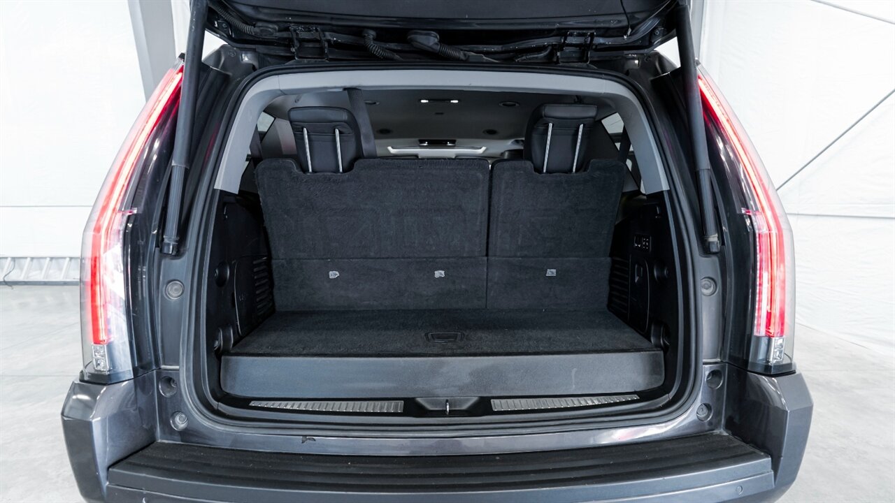 2018 Cadillac Escalade Luxury - Photo 39 - Reno, NV 89511