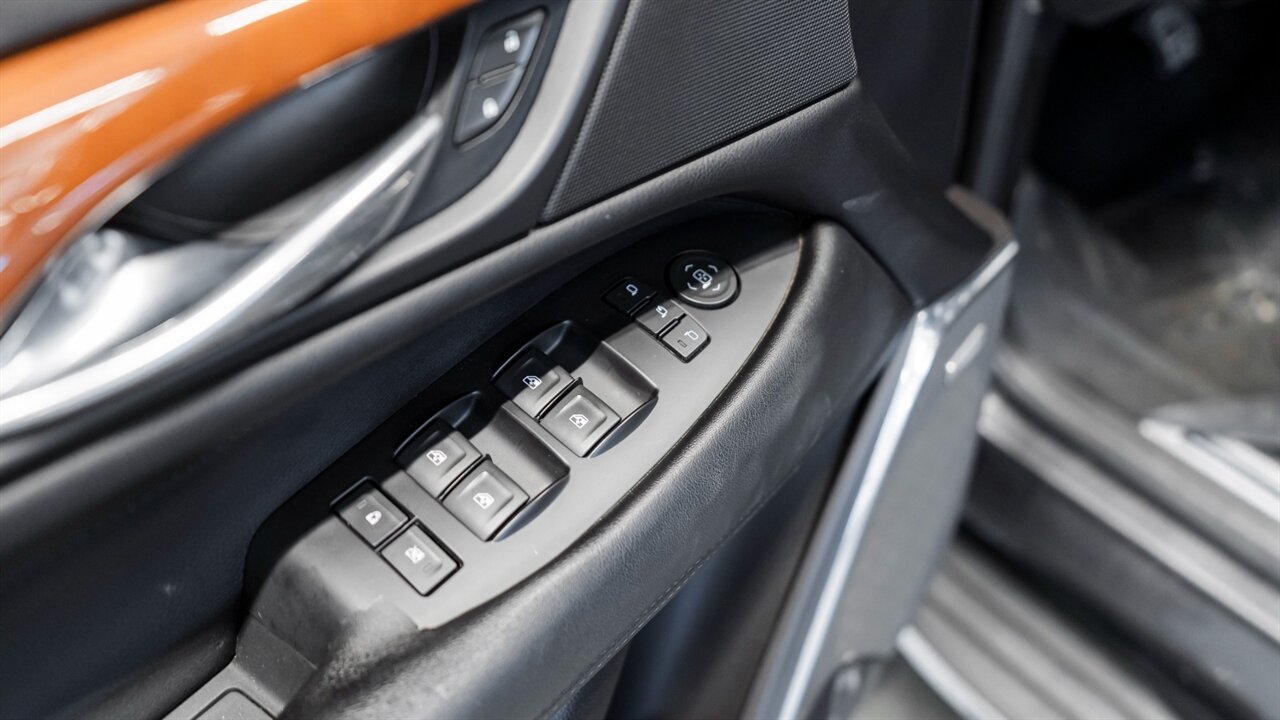 2018 Cadillac Escalade Luxury - Photo 20 - Reno, NV 89511