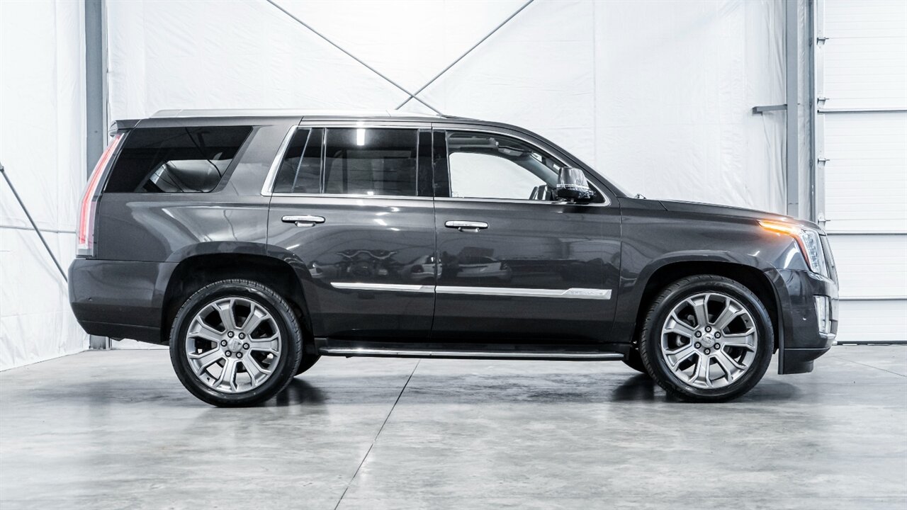 2018 Cadillac Escalade Luxury - Photo 5 - Reno, NV 89511