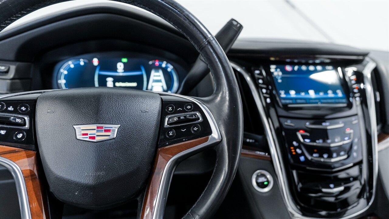 2018 Cadillac Escalade Luxury - Photo 24 - Reno, NV 89511