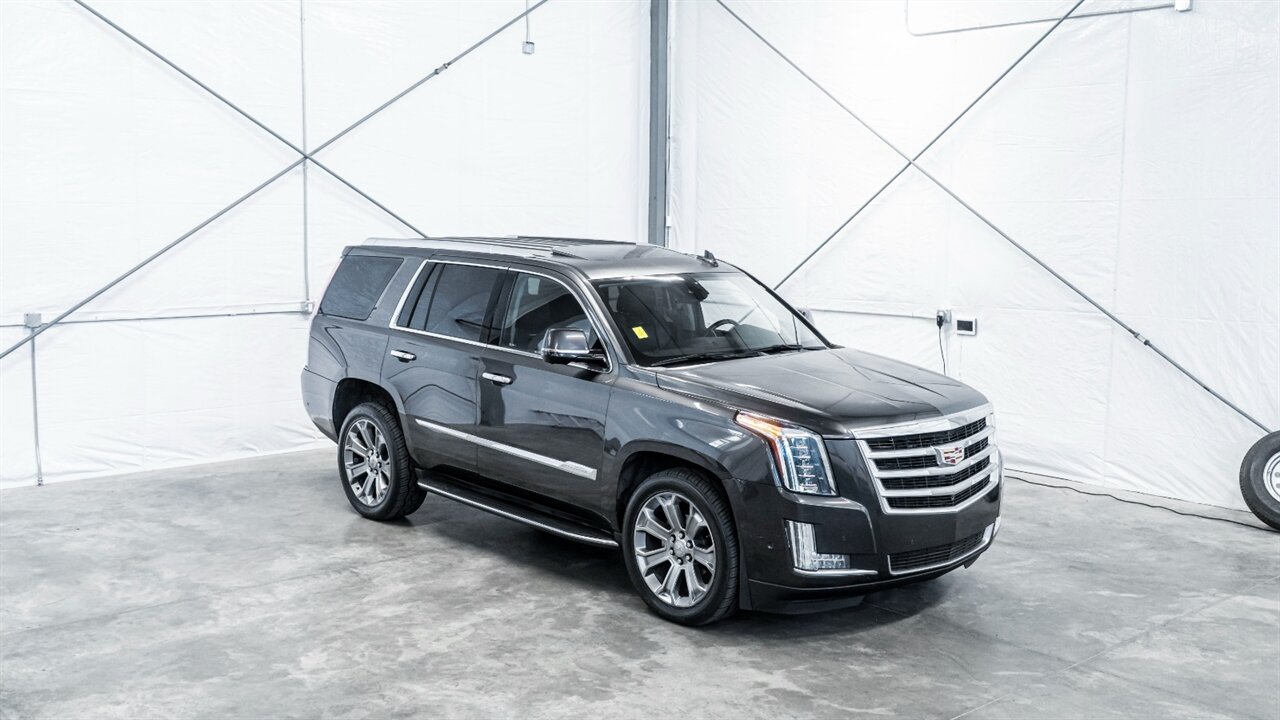 2018 Cadillac Escalade Luxury - Photo 7 - Reno, NV 89511