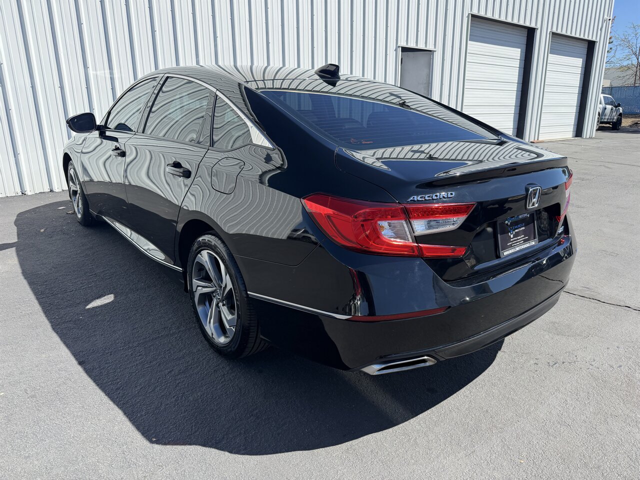 2020 Honda Accord EX-L 2.0T   - Photo 2 - Reno, NV 89511