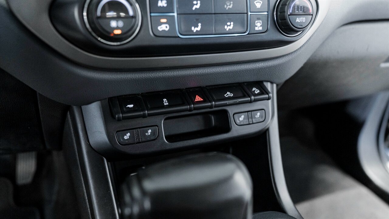 2018 Chevrolet Colorado Z71 - Photo 24 - Reno, NV 89511