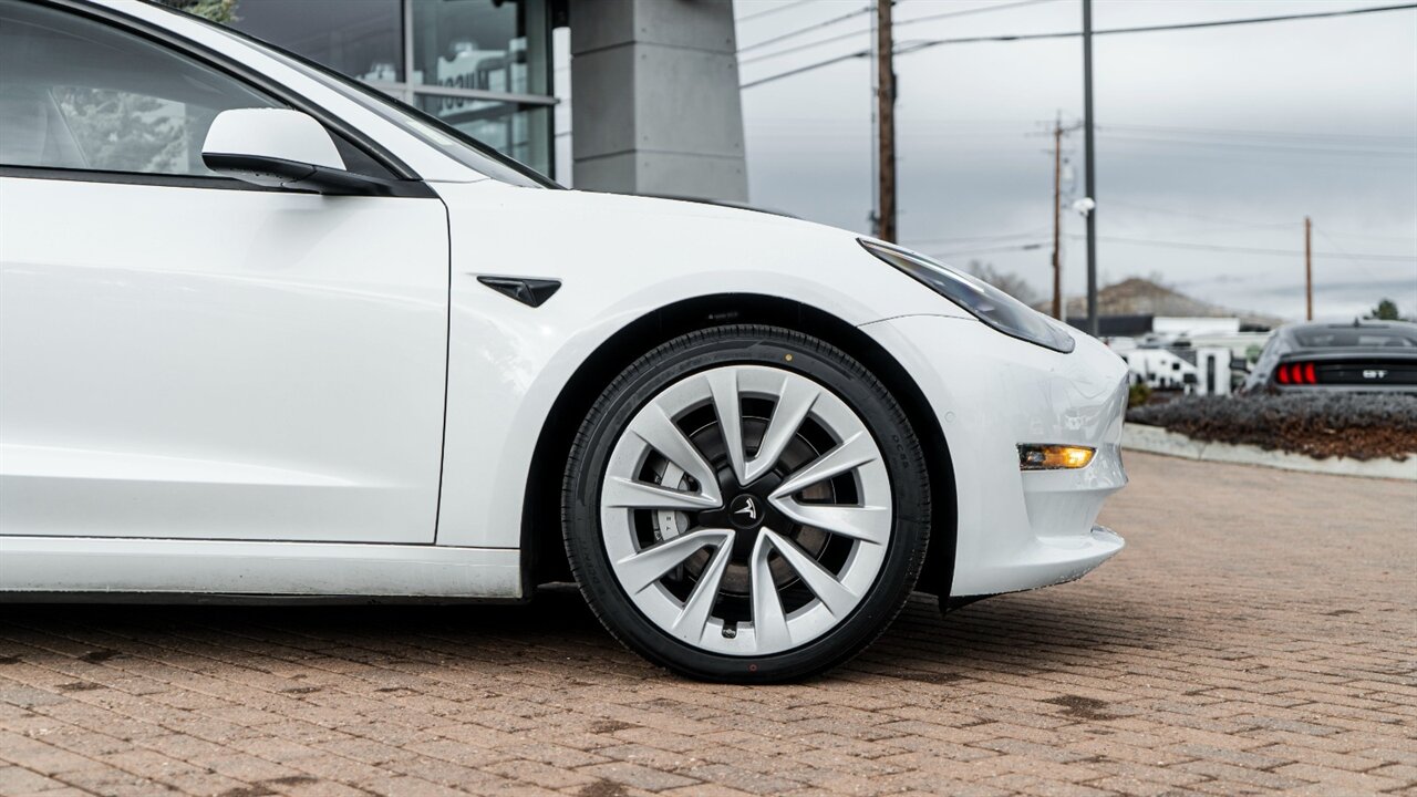 2021 Tesla Model 3 Long Range - Photo 8 - Reno, NV 89511
