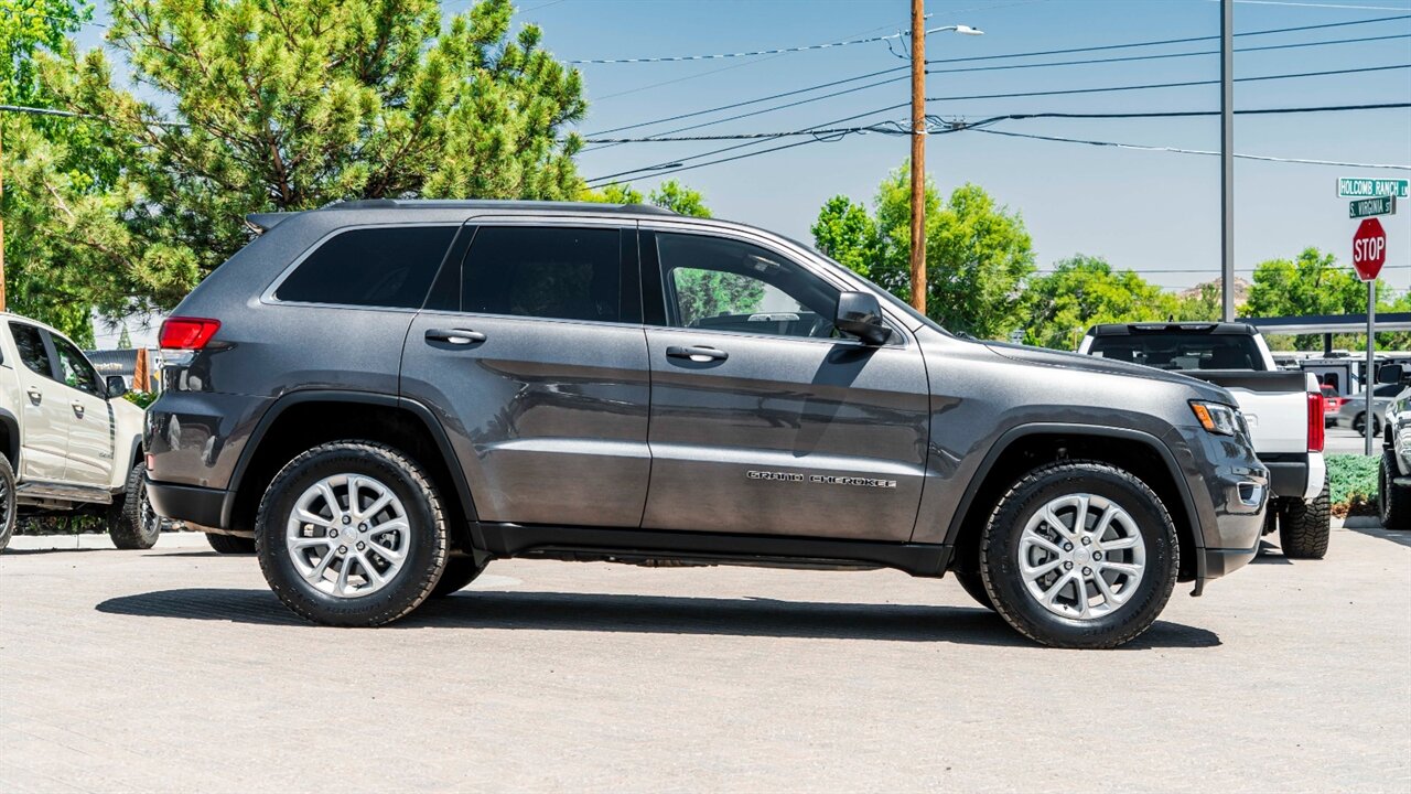 2021 Jeep Grand Cherokee Laredo E - Photo 5 - Reno, NV 89511