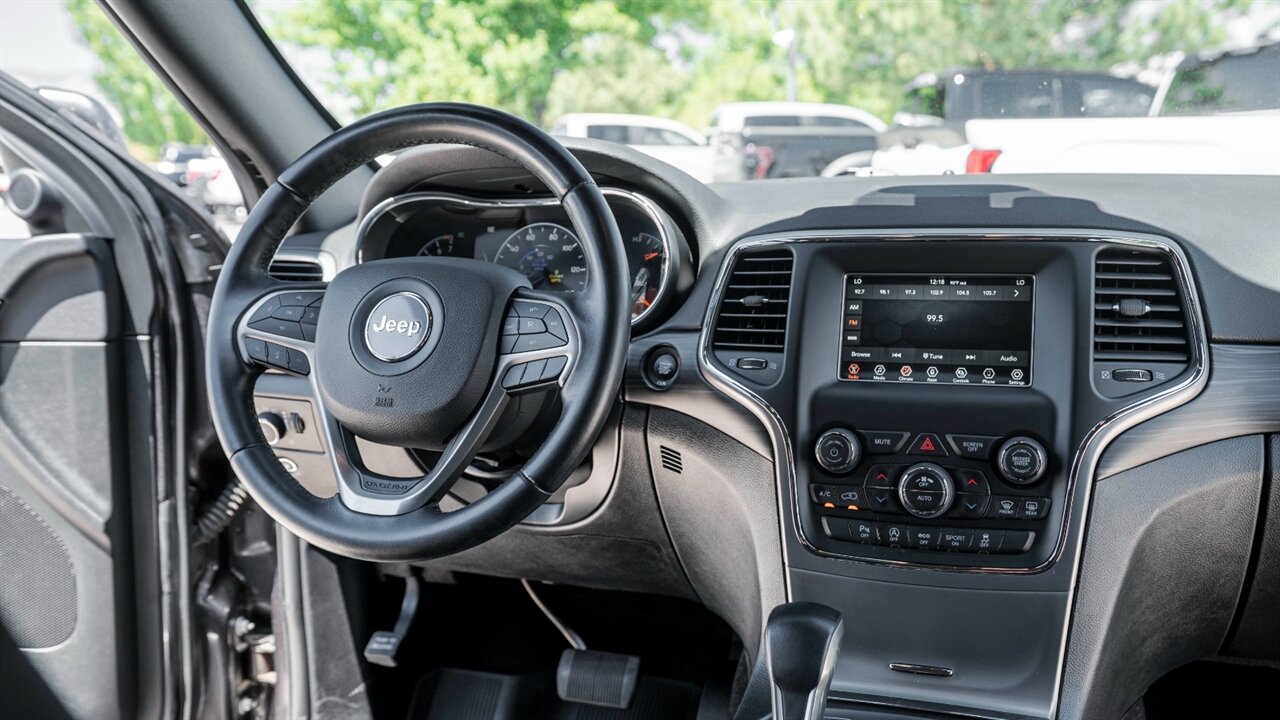 2021 Jeep Grand Cherokee Laredo E - Photo 16 - Reno, NV 89511