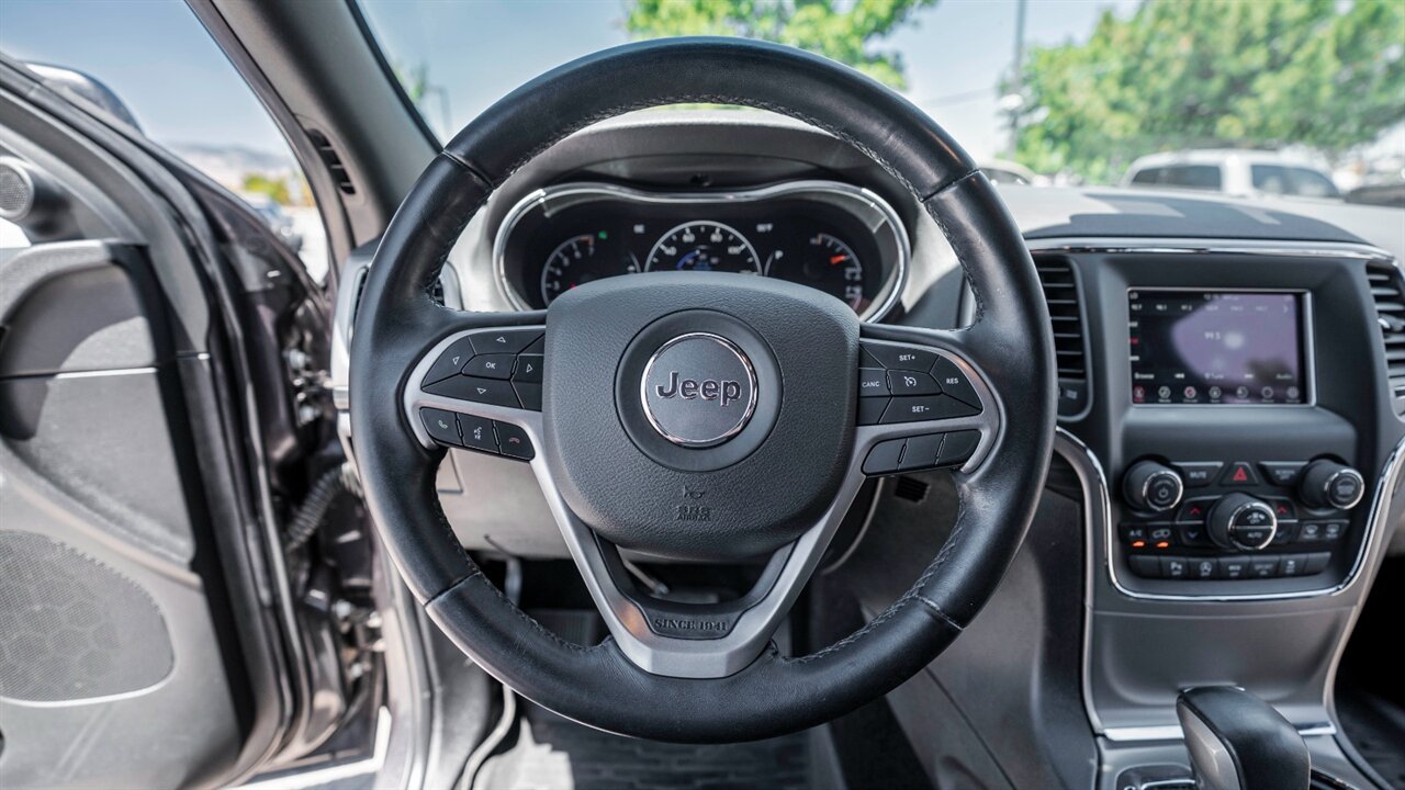 2021 Jeep Grand Cherokee Laredo E - Photo 23 - Reno, NV 89511