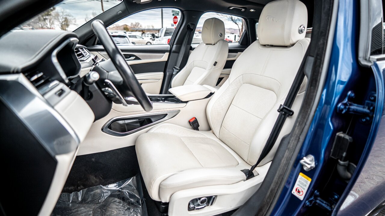 2021 Jaguar F-PACE P400 R-Dynamic S   - Photo 11 - Reno, NV 89511