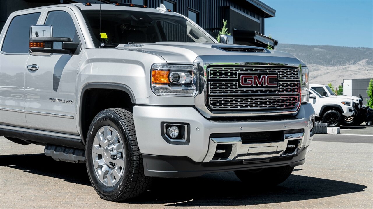 2019 GMC Sierra 2500 Denali - Photo 9 - Reno, NV 89511
