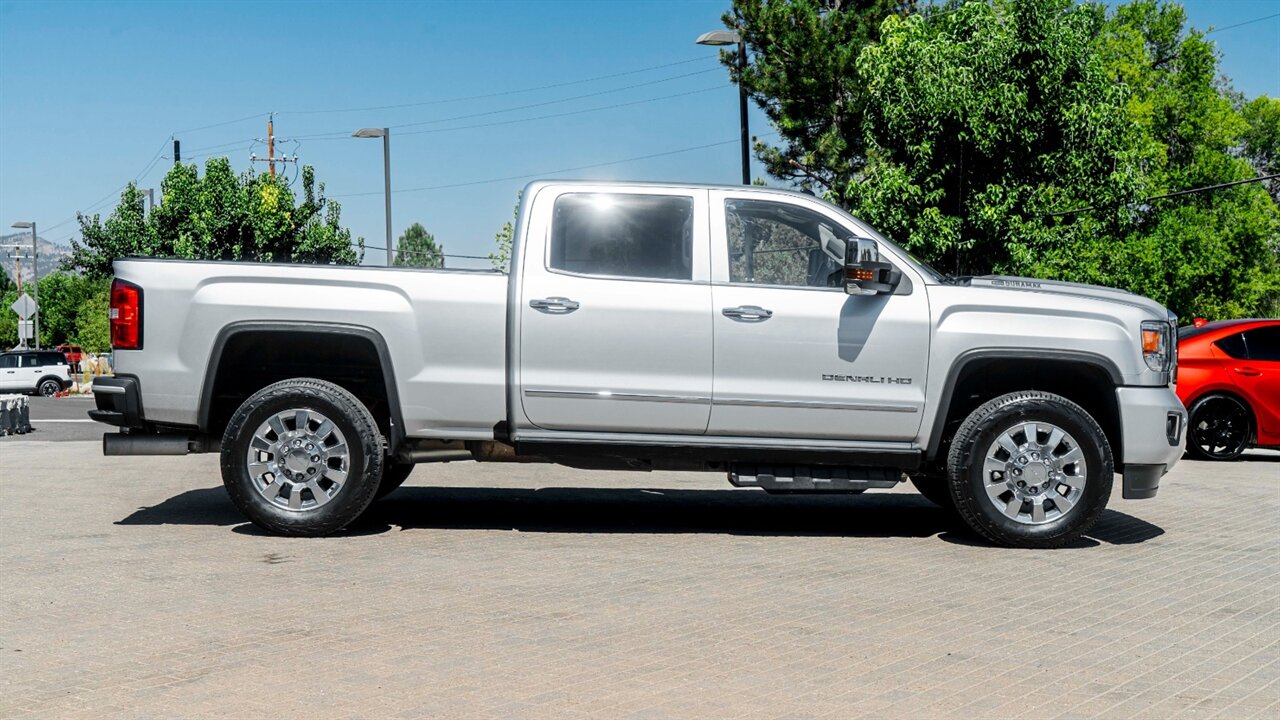 2019 GMC Sierra 2500 Denali - Photo 5 - Reno, NV 89511