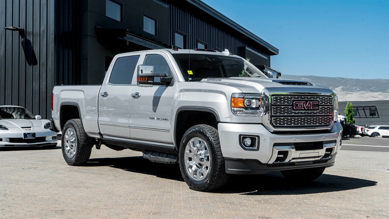 2019 GMC Sierra 2500 Denali - Photo 1 - Reno, NV 89511
