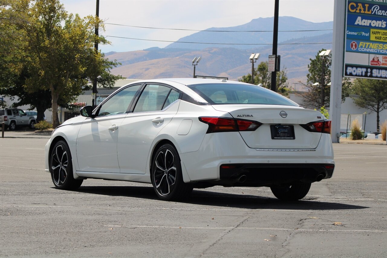 2023 Nissan Altima 2.5 SR - Photo 2 - Reno, NV 89511