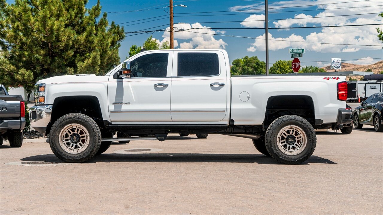 2019 Chevrolet Silverado 2500HD LTZ   - Photo 3 - Reno, NV 89511