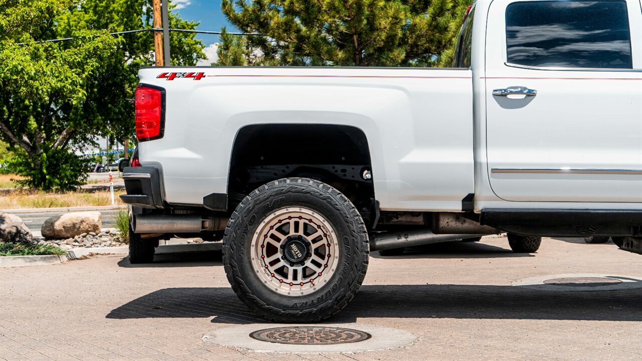 2019 Chevrolet Silverado 2500HD LTZ   - Photo 11 - Reno, NV 89511