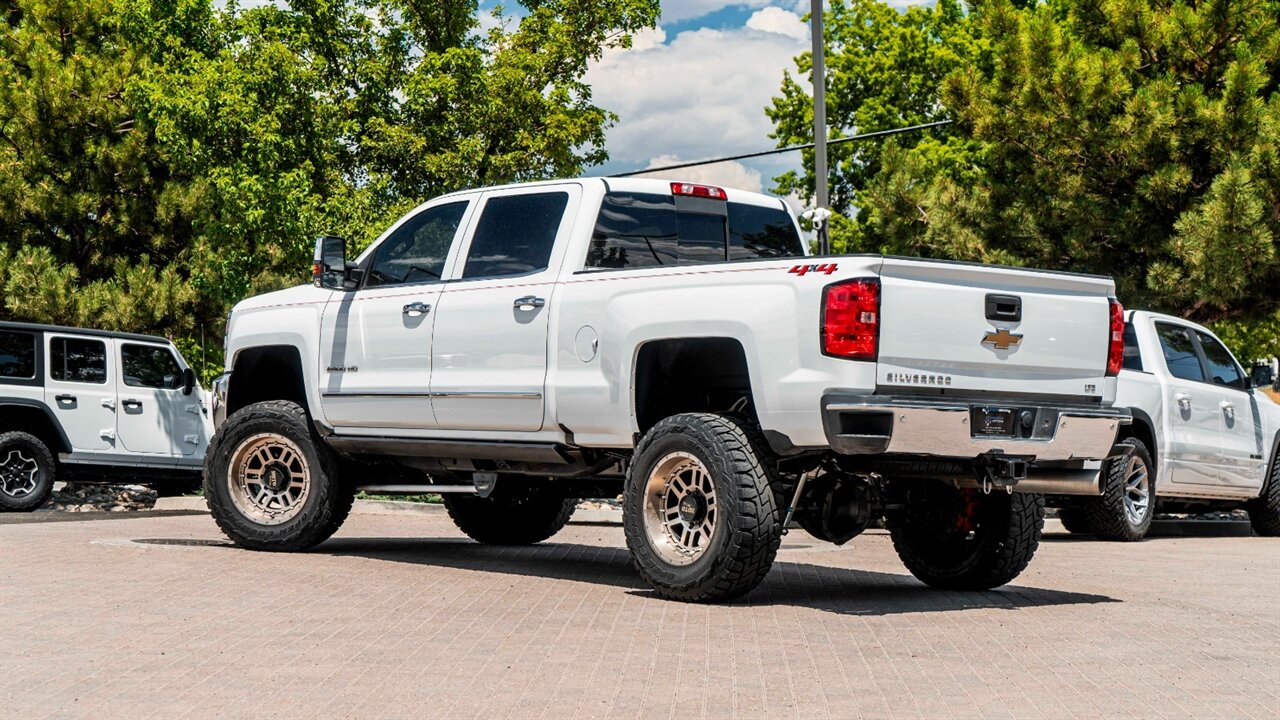 2019 Chevrolet Silverado 2500HD LTZ   - Photo 8 - Reno, NV 89511