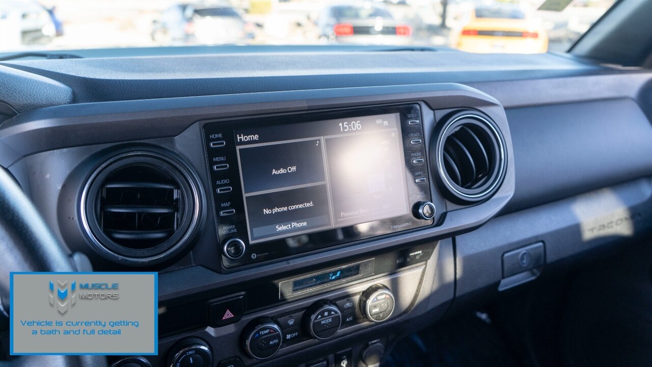 2023 Toyota Tacoma TRD Off-Road V6   - Photo 15 - Reno, NV 89511