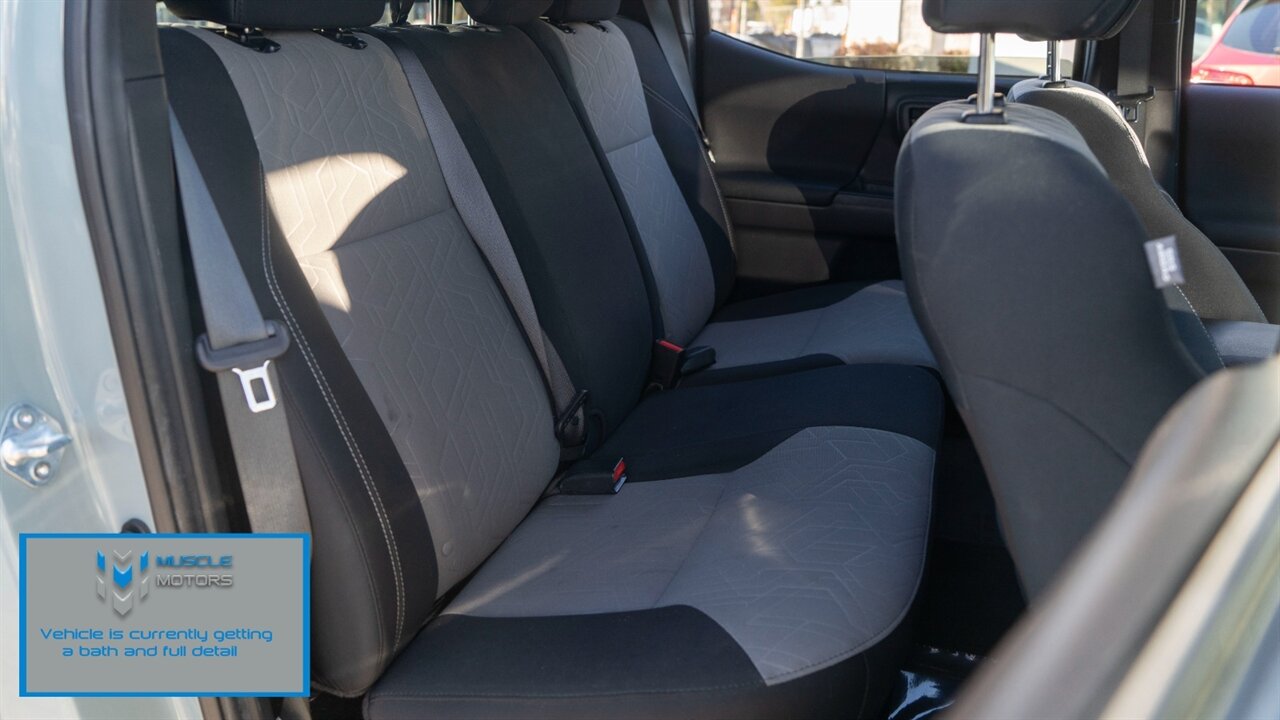 2023 Toyota Tacoma TRD Off-Road V6   - Photo 17 - Reno, NV 89511