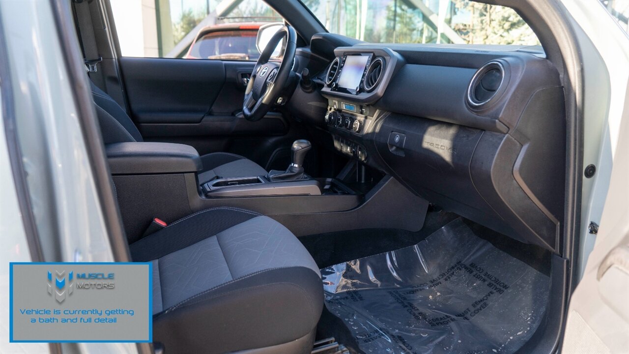 2023 Toyota Tacoma TRD Off-Road V6   - Photo 11 - Reno, NV 89511