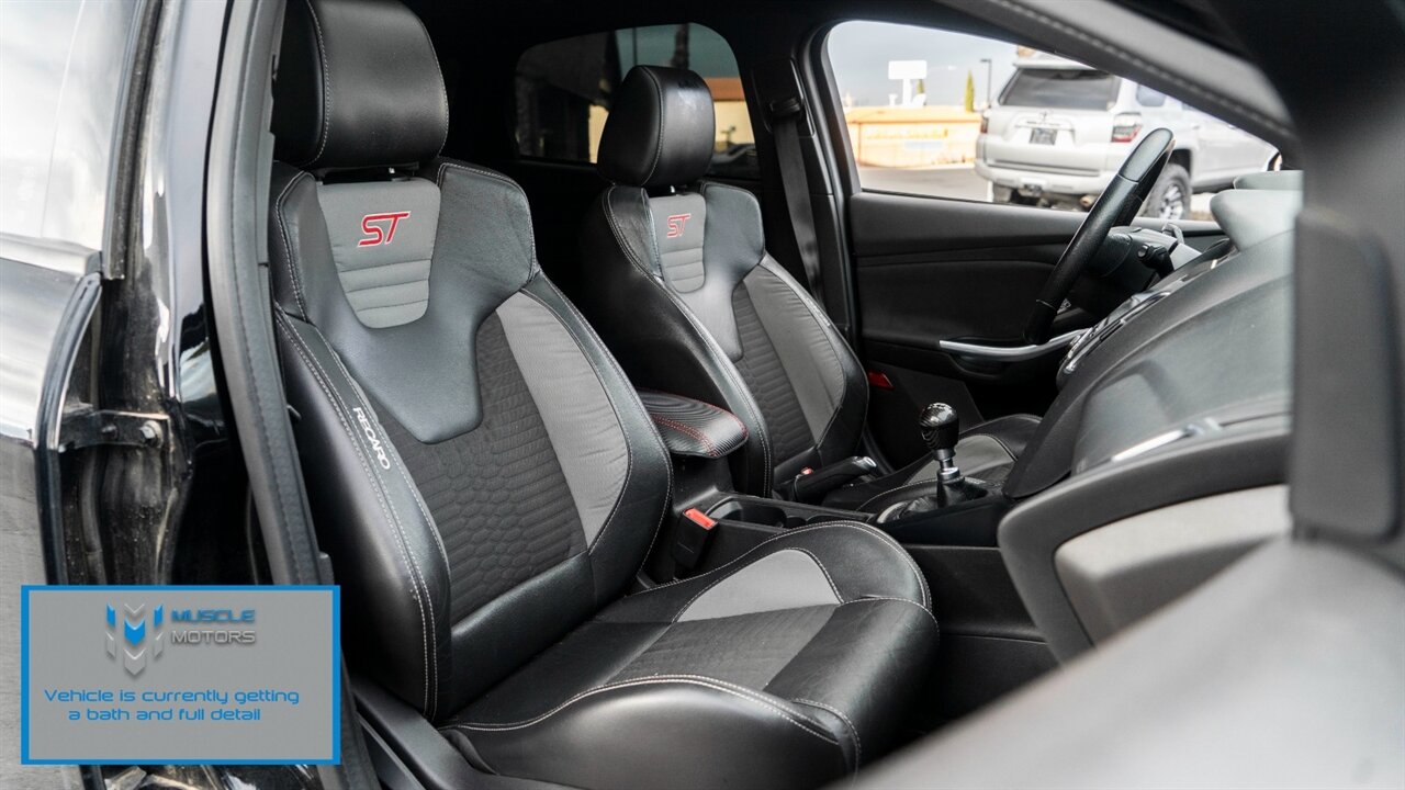 2018 Ford Focus ST - Photo 13 - Reno, NV 89511
