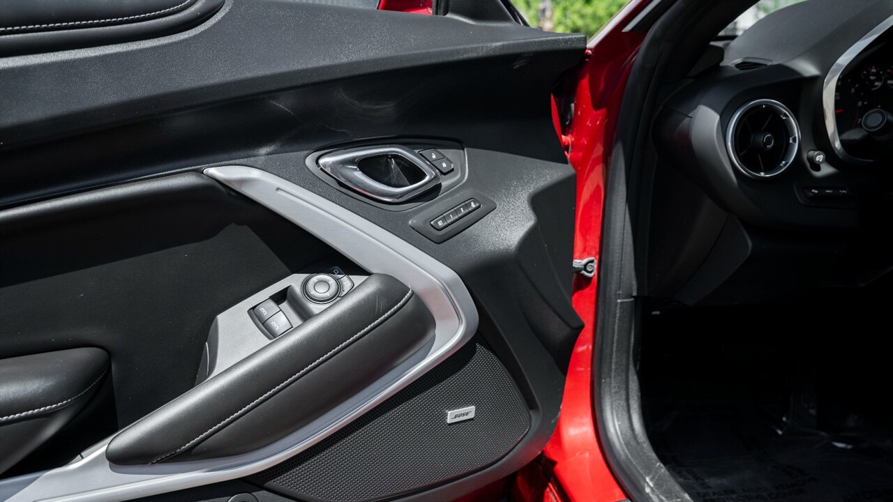 2016 Chevrolet Camaro SS 2SS - Photo 26 - Reno, NV 89511
