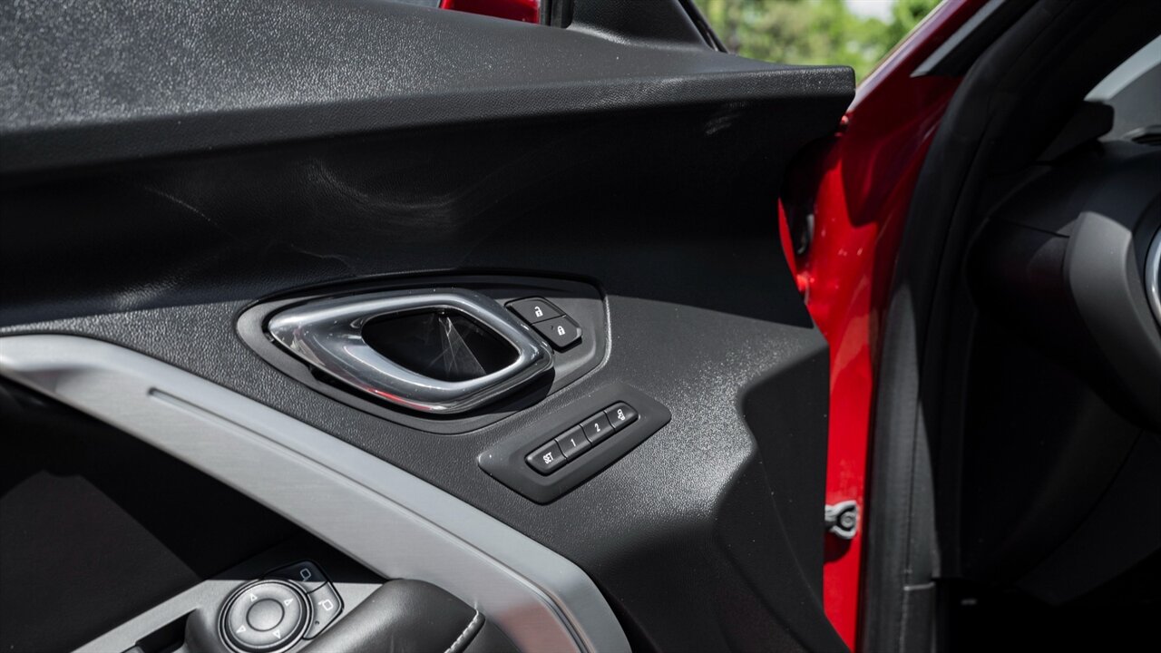 2016 Chevrolet Camaro SS 2SS - Photo 27 - Reno, NV 89511