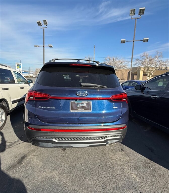 2022 Hyundai Santa Fe XRT - Photo 4 - Reno, NV 89511
