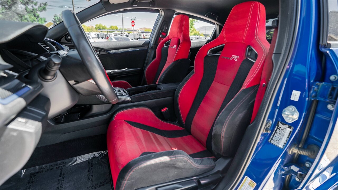 2018 Honda Civic Touring - Photo 17 - Reno, NV 89511