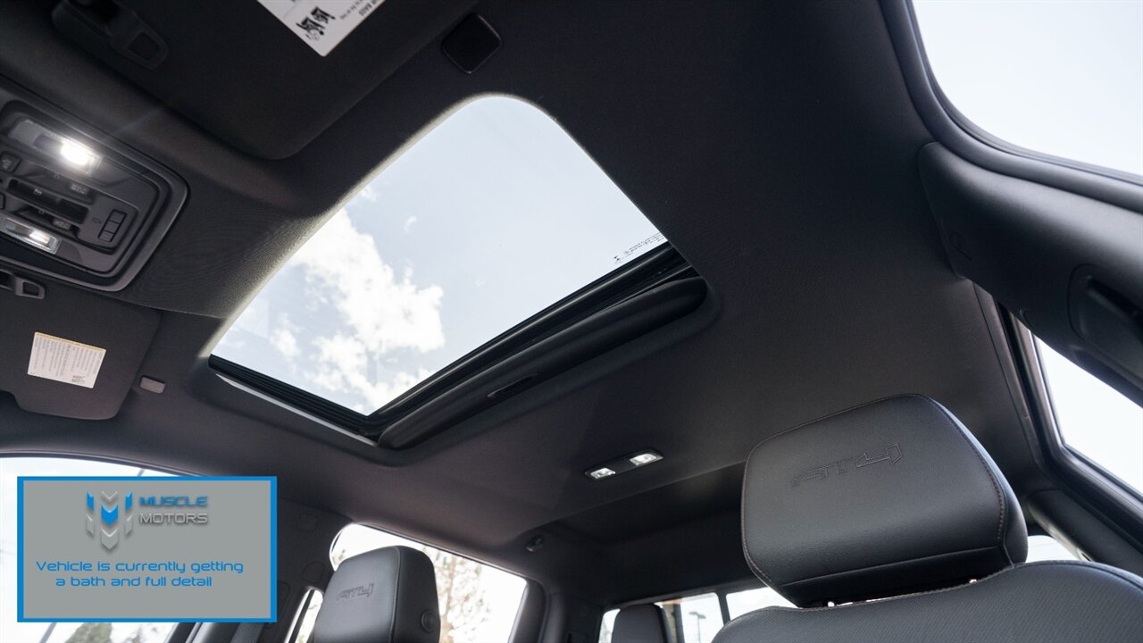 2019 GMC Sierra 1500 AT4 - Photo 11 - Reno, NV 89511