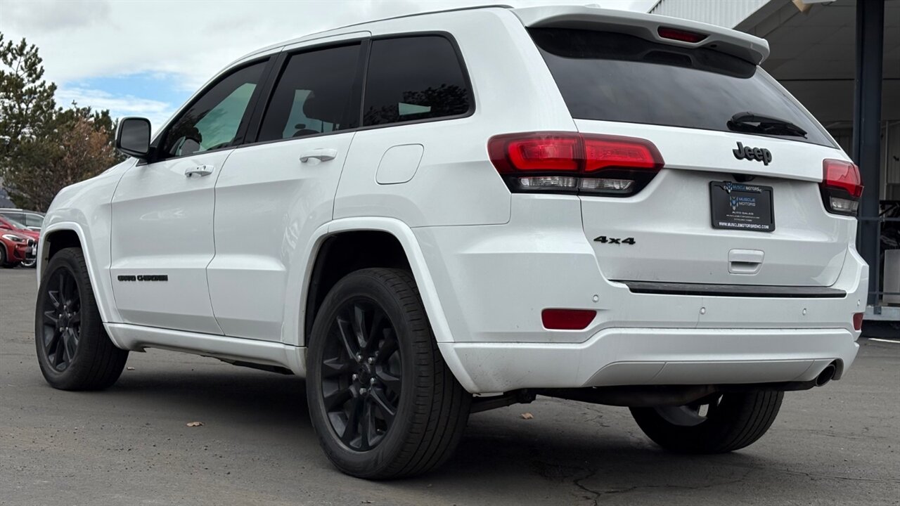 2018 Jeep Grand Cherokee Altitude   - Photo 2 - Reno, NV 89502