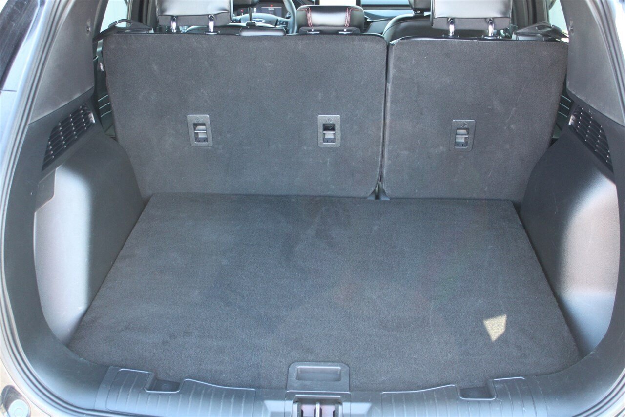 2025 Ford Escape ST-Line Select   - Photo 18 - Reno, NV 89511