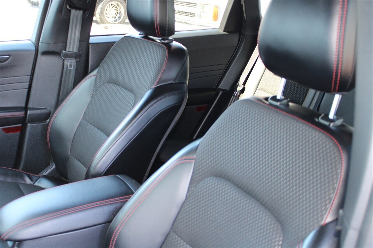 2025 Ford Escape ST-Line Select   - Photo 13 - Reno, NV 89511
