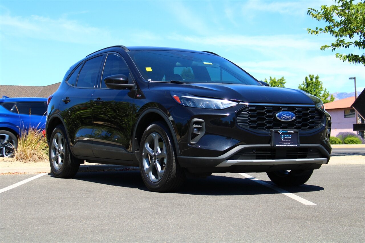 2025 Ford Escape ST-Line Select - Photo 5 - Reno, NV 89511