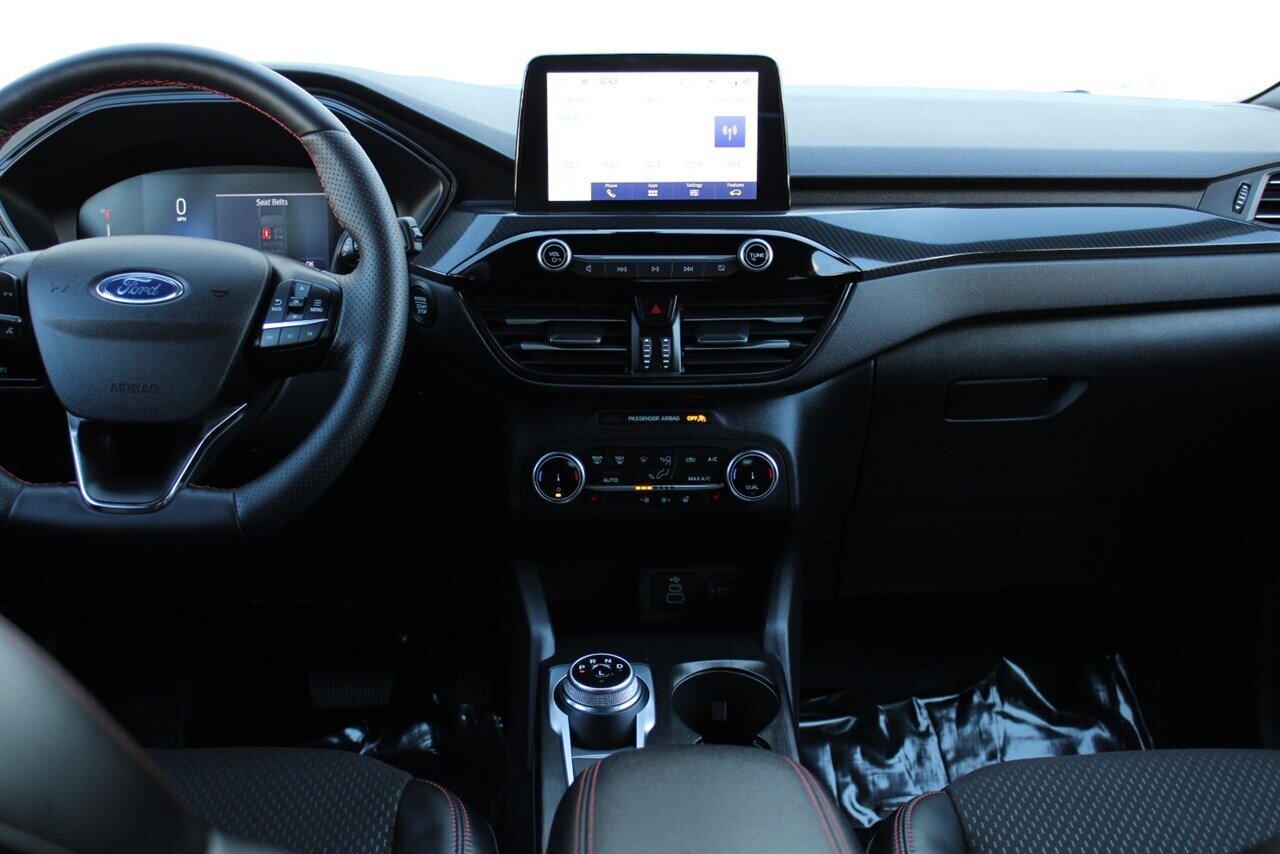 2025 Ford Escape ST-Line Select   - Photo 23 - Reno, NV 89511