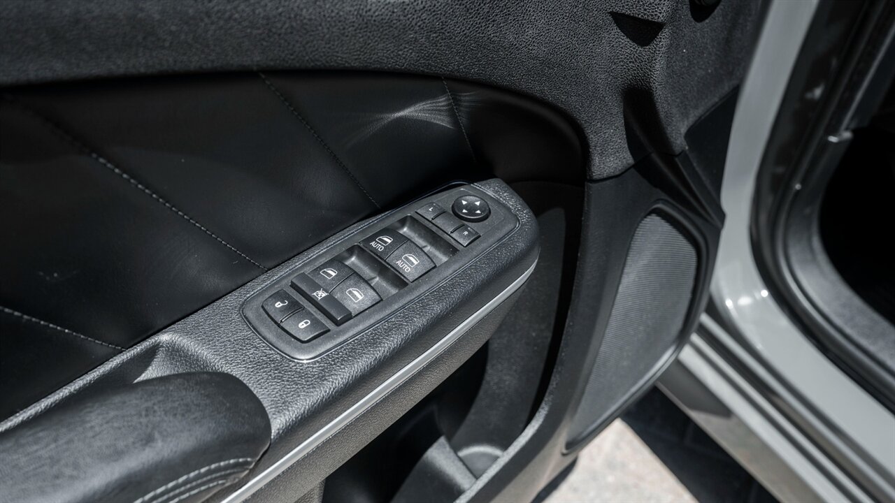 2018 Dodge Charger R/T Scat Pack - Photo 29 - Reno, NV 89511