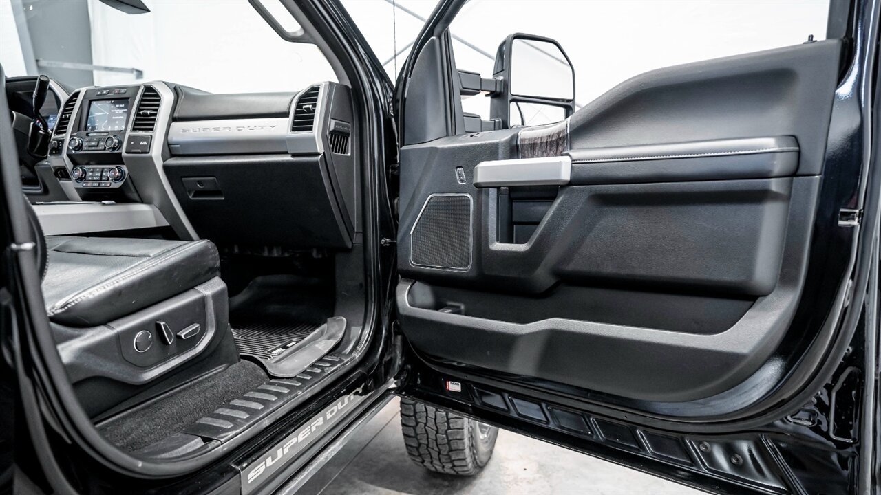 2019 Ford F-350 Lariat   - Photo 43 - Reno, NV 89511