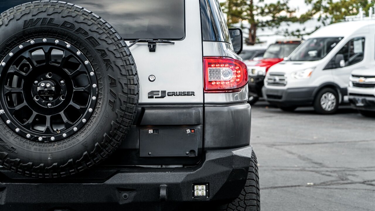 2010 Toyota FJ Cruiser - Photo 14 - Reno, NV 89511