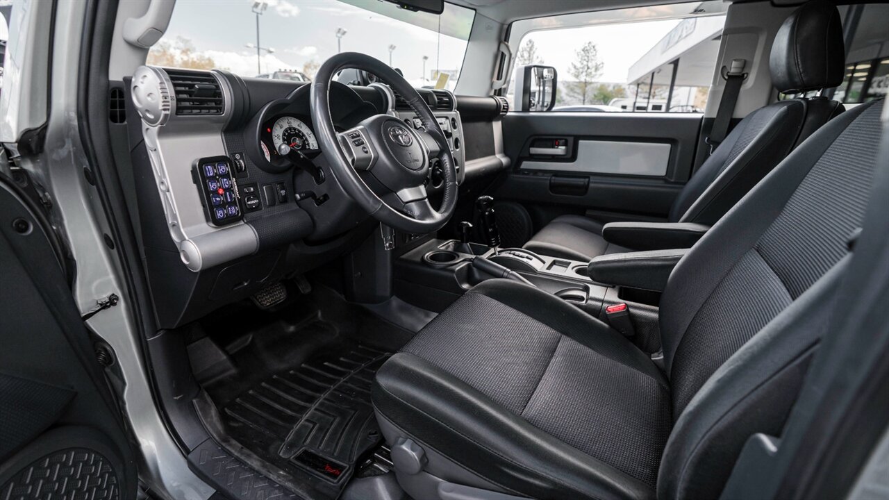 2010 Toyota FJ Cruiser - Photo 17 - Reno, NV 89511