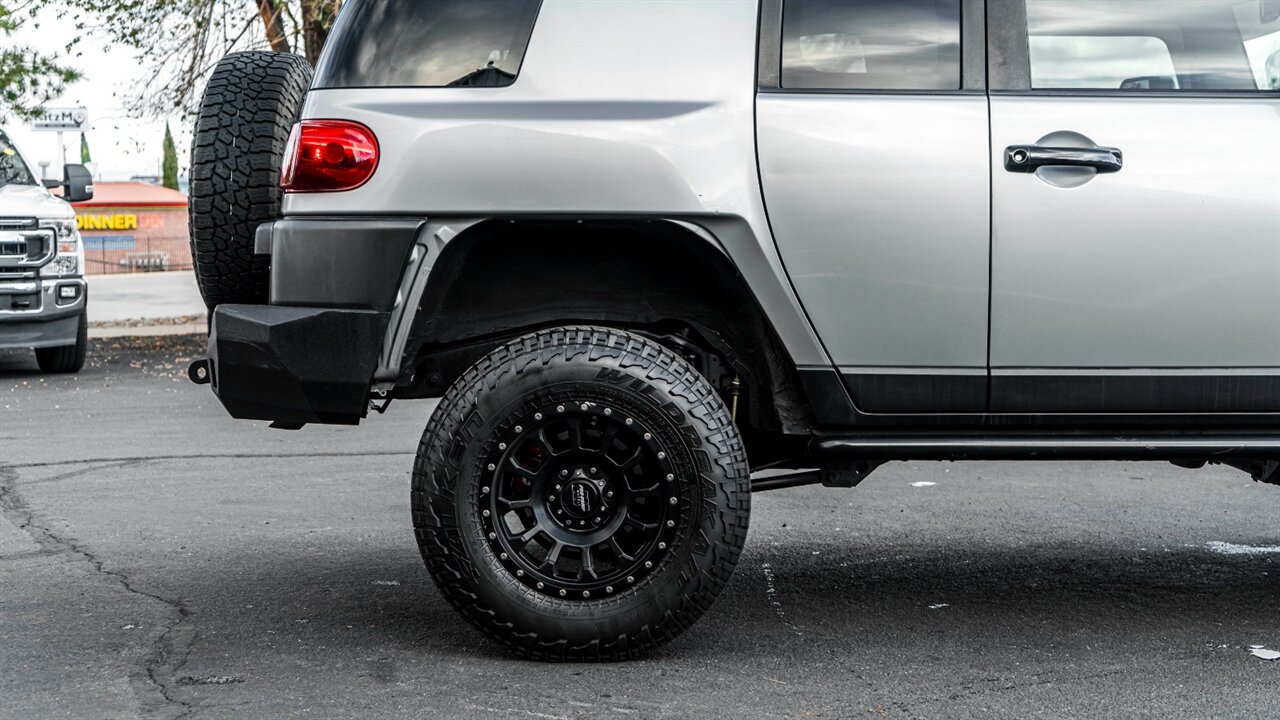 2010 Toyota FJ Cruiser - Photo 11 - Reno, NV 89511