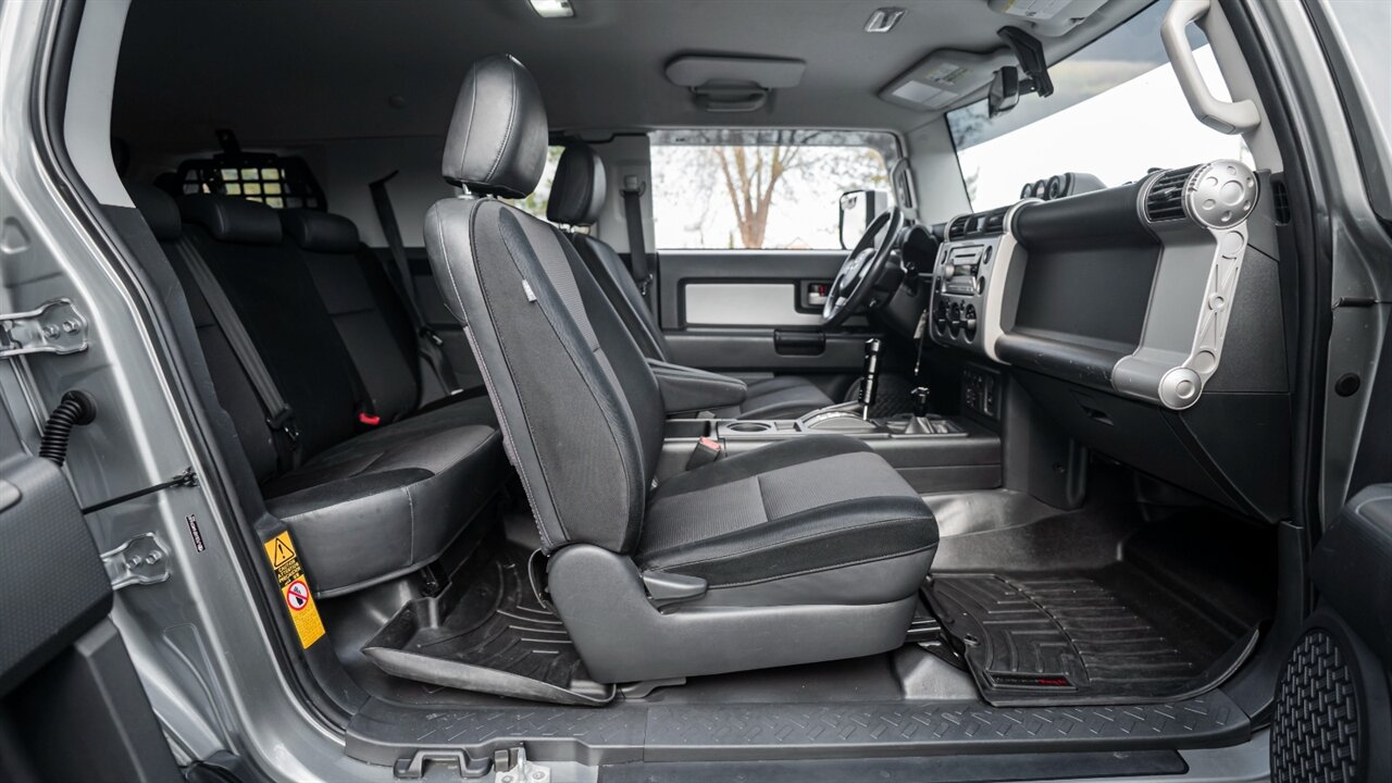 2010 Toyota FJ Cruiser - Photo 35 - Reno, NV 89511