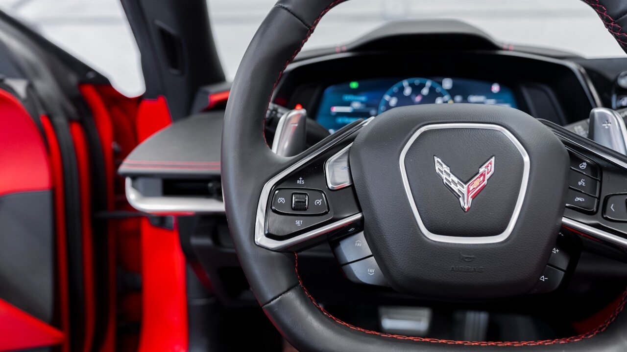 2021 Chevrolet Corvette Stingray 2LT   - Photo 18 - Reno, NV 89511